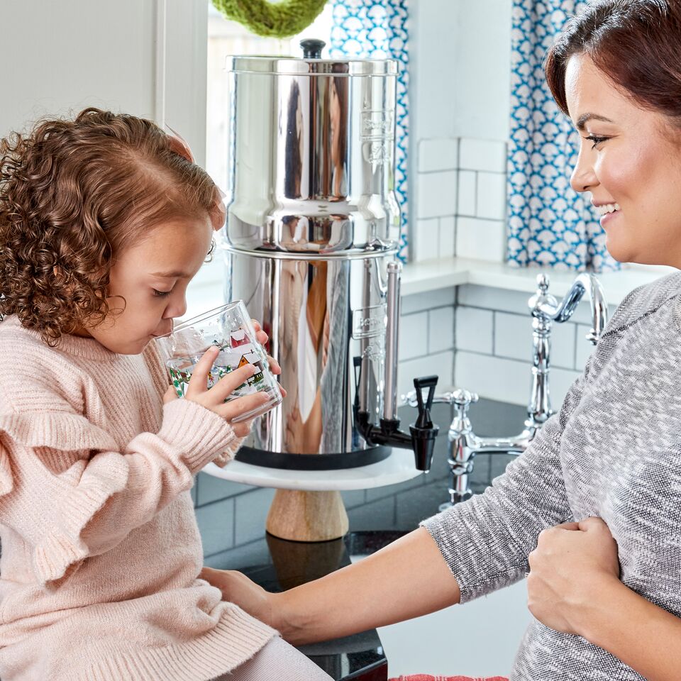 BERKEYバーキー水フィルターシステム保持容量：1.5ガロン（5.7リットル） BERKEYバーキー水フィルターシステム保持容量：1.5ガロン（5.7リットル